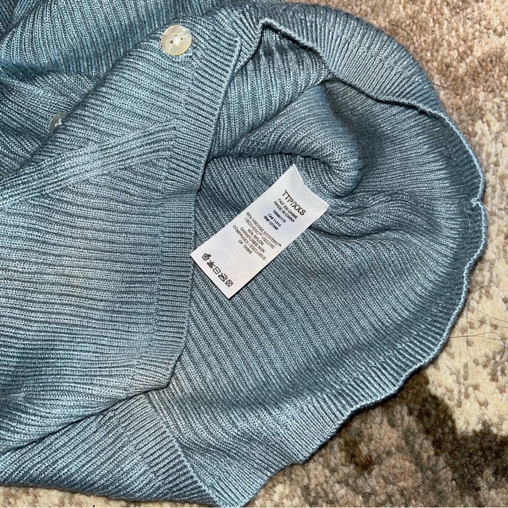 Dynamite Women's Blue Ribbed Sweater - Picture 5 of 6